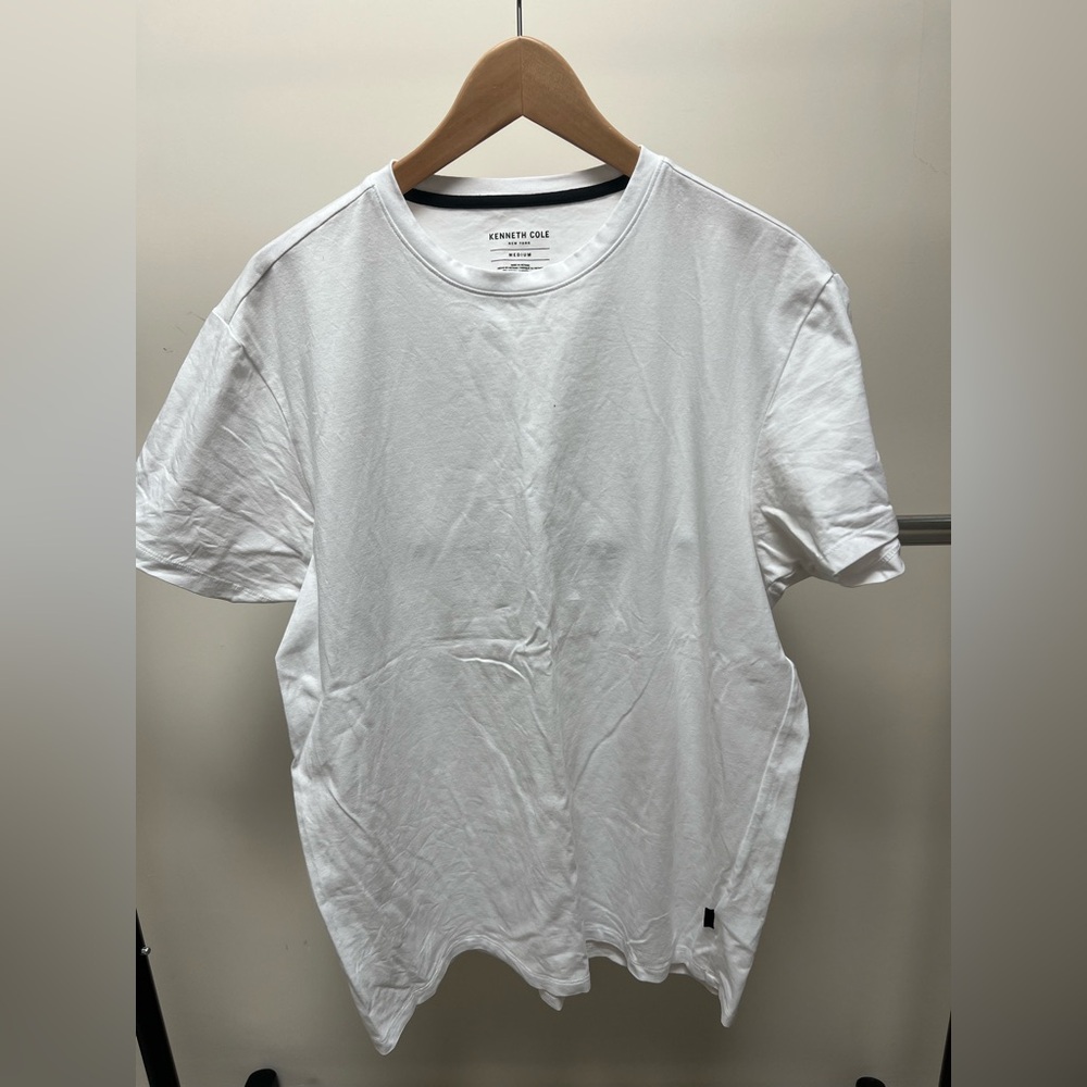 Kenneth Cole plain white T shirt